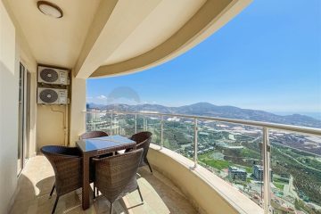 2 Bedroom Sea View Flat for Sale in Gold City Residence