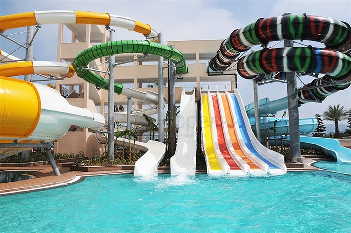 2 Bedroom Sea View Flat for Sale in Gold City Residence