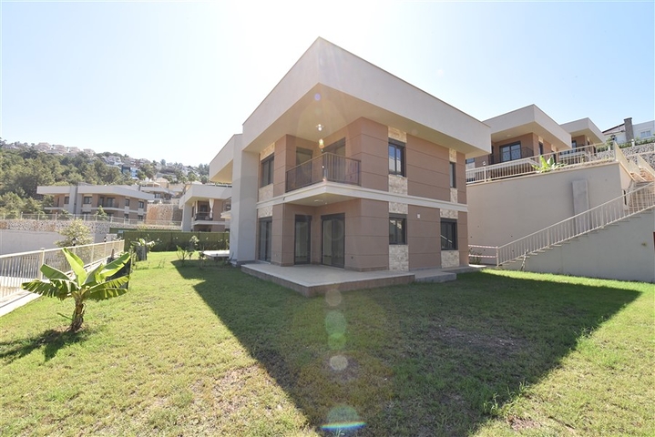 3 Bedroom Villa with Mountain views in Konakli Alanya