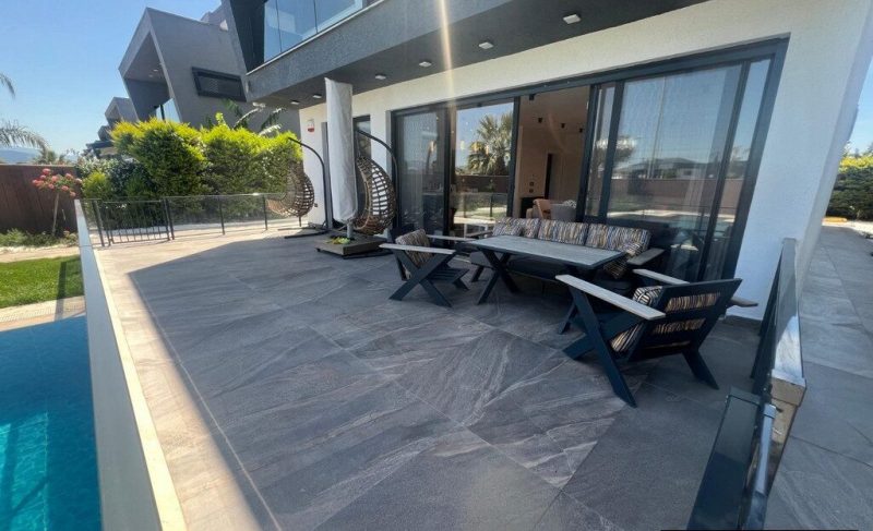 Detached 4 Bedroom Villa for Sale in Didim Altinkum Turkey