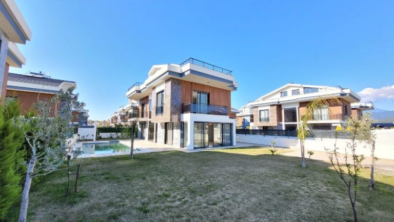 New 4 Bedroom Villas for Sale in Calis Beach Fethiye Turkey Homes