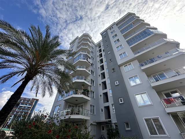 For Sale Extensive 1 Bedroom Apartment in Cikcilli Alanya