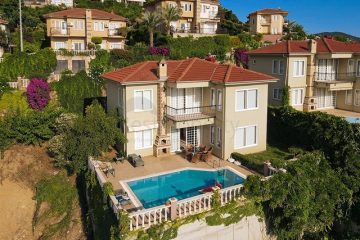 Sea View Villa for Sale in Gold City Residence in Alanya Turkey