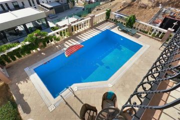 Sea View Villa for Sale in Gold City Residence in Alanya Turkey