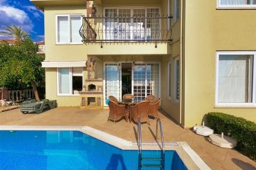 Sea View Villa for Sale in Gold City Residence in Alanya Turkey