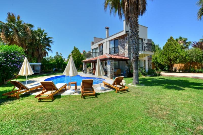 3 Bedroom Detached Villa for Sale in Hisaronu Oludeniz