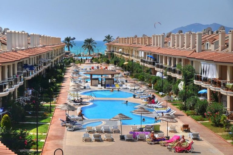 3 Bedroom Apartment in Sunset Beach Club – Rentals