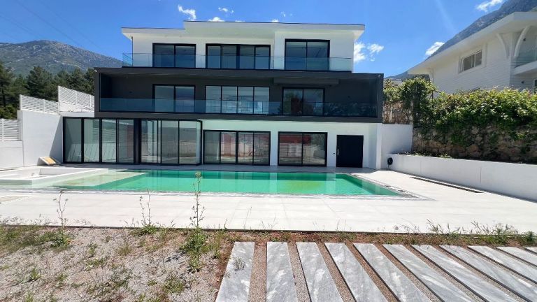 Amazing Detached Villa for Sale in Ovacik Oludeniz Fethiye Turkey
