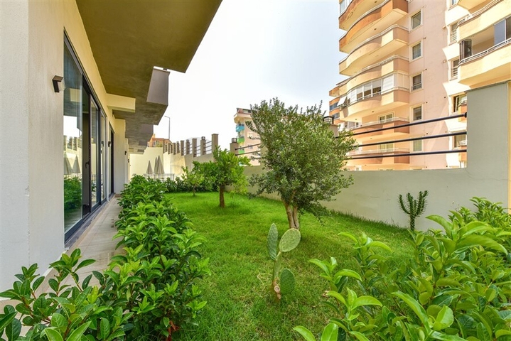 Cozy Apartment with Furniture for Sale in Alanya Mahmutlar - Antalya Region, Turkey