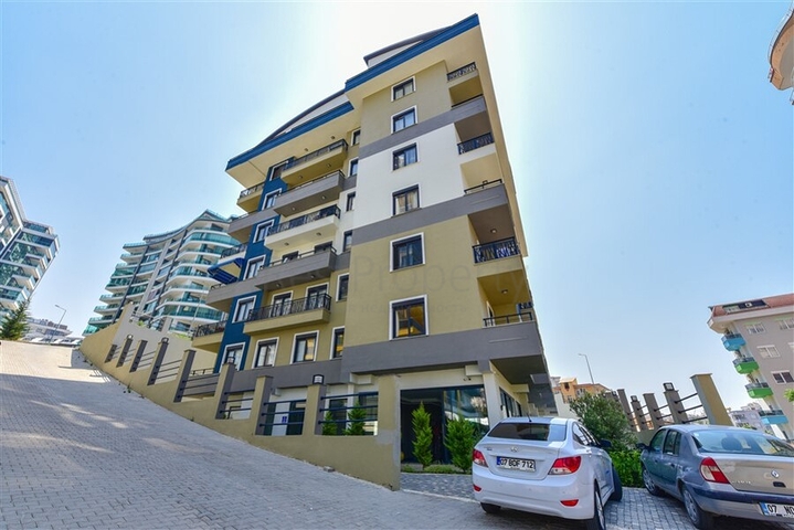 Cozy Apartment with Furniture for Sale in Alanya Mahmutlar - Antalya Region, Turkey