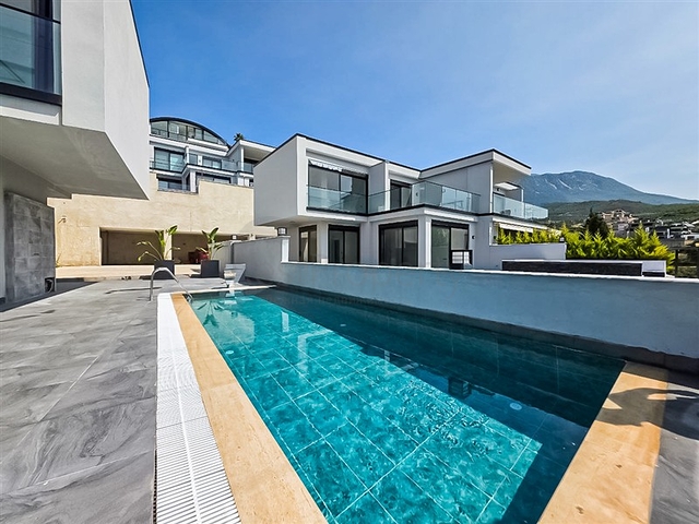 New 3 Bedroom Villa with Sea View for Sale in Kargicak Alanya Turkey