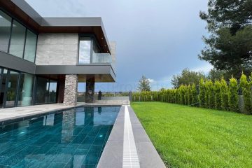 4 Bedroom Amazing Villa for Sale in Dosemealti Antalya Turkey