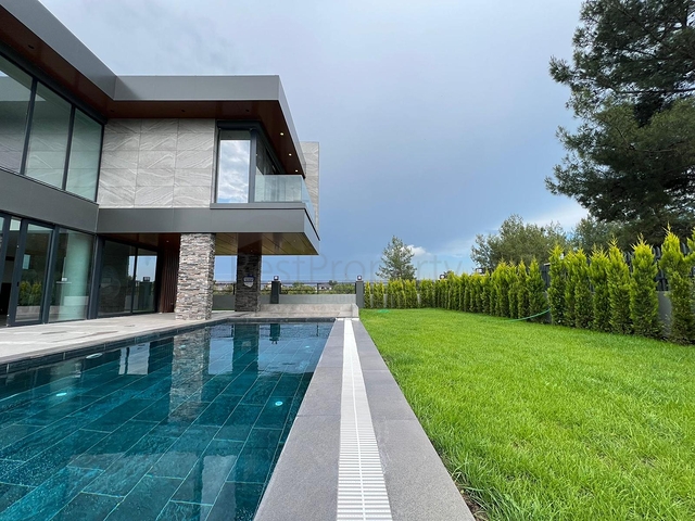 4 Bedroom Amazing Villa for Sale in Dosemealti Antalya Turkey