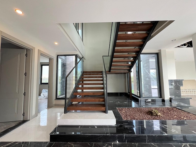 4 Bedroom Amazing Villa for Sale in Dosemealti Antalya Turkey