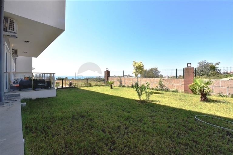 Affordable 2 Bedroom Ground Floor Apartment for Sale in Avsallar Alanya Turkey