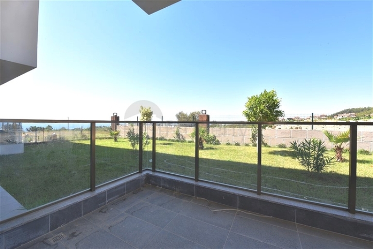 Affordable 2 Bedroom Ground Floor Apartment for Sale in Avsallar Alanya Turkey