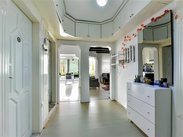 Affordable 2 Bedroom Resale Apartment for Sale in Mahmutlar Alanya Turkey