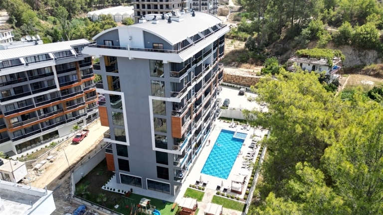 Bargain 2 Bedroom Fully Furnished Apartments for Sale in Avsallar Alanya Turkey