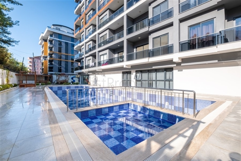 Bargain 2 Bedroom Fully Furnished Apartments for Sale in Avsallar Alanya Turkey