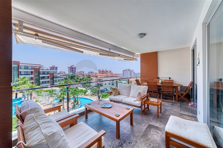 Beautifully Furnished 2 Apartment for Sale in the Cikcilli Alanya Turkey