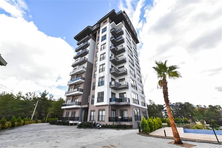 Cheap 2 Bedroom Apartment with Sea View for Sale Avsallar Alanya Turkey