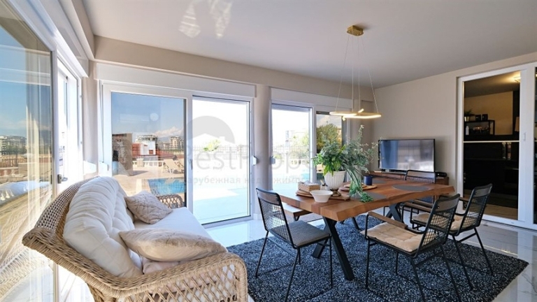 Furnished Resale Villa in Excellent Condition for sale in Mahmutlar Alanya