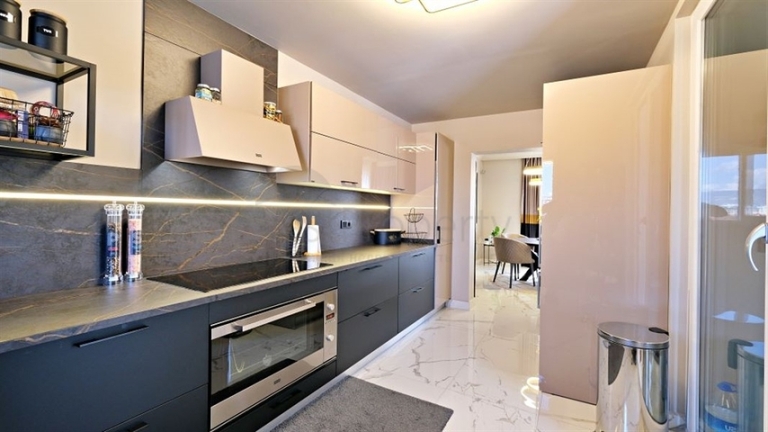 Furnished Resale Villa in Excellent Condition for sale in Mahmutlar Alanya