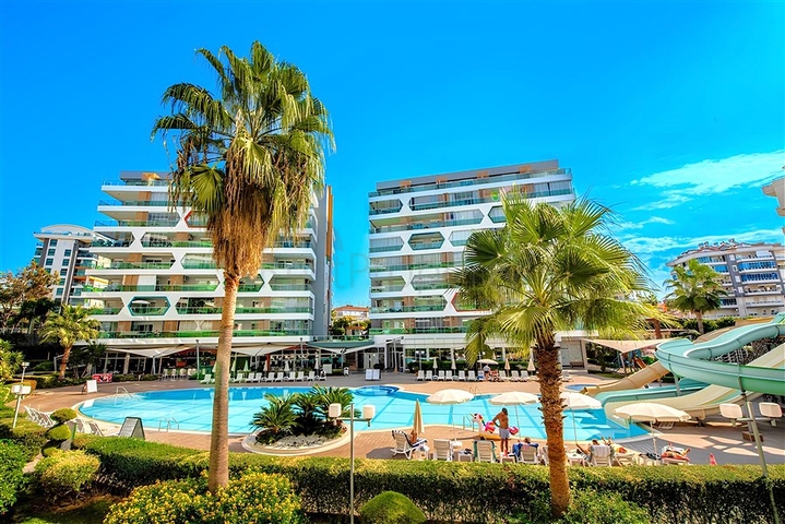 Furnished Studio Apartment on a Luxury Complex for Sale in Avsallar Alanya Turkey