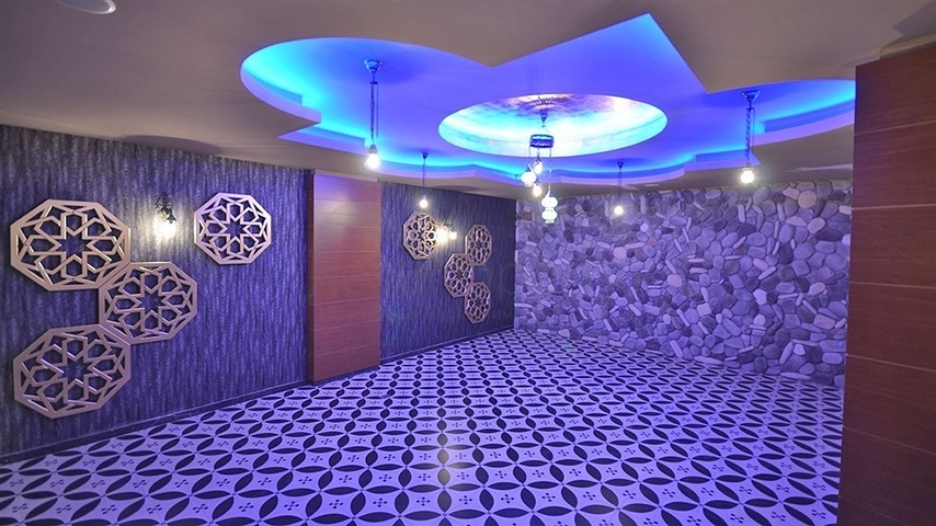 Furnished Studio Apartment on a Luxury Complex for Sale in Avsallar Alanya Turkey