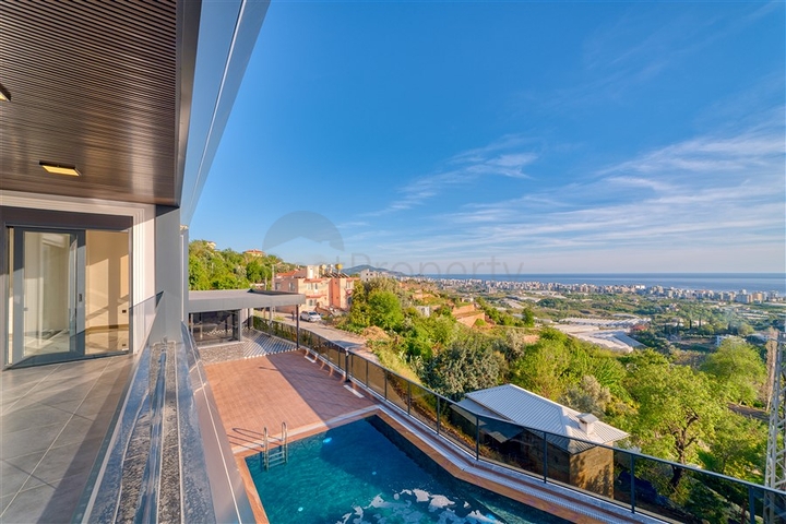 Luxury 4 Bedroom Sea View Villa for Sale in Kestel Alanya Turkey
