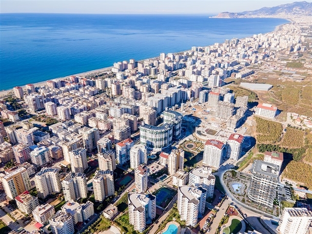 New 1 Bedroom Apartments for Sale in Mahmutlar Alanya Turkey - Near Completion.