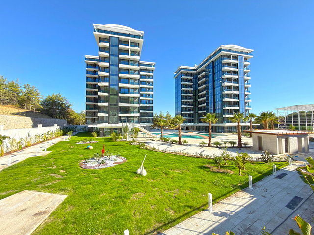 Luxury Apartments on a New Complex with Modern Facade and Rich Facilities in Avsallar Alanya Turkey 