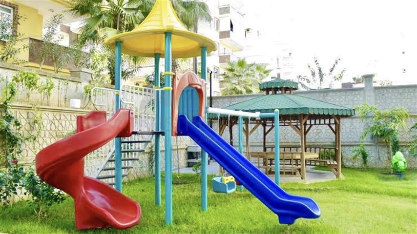 New Homes Bargain 2 Bedroom Apartment for Sale in Mahmutlar Alanya Turkey