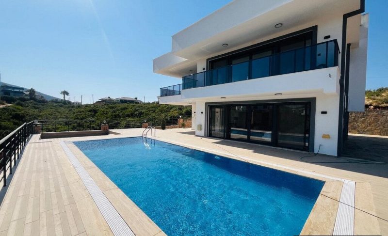 Stunning Villa for Sale in Greenhill Didim Turkey