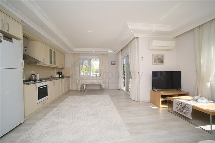 2 Bedroom Property Close to Beach in Alanya Turkey for Sale