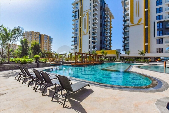 2 Bedroom Sea View Apartment in Mahmutlar Alanya Turkey