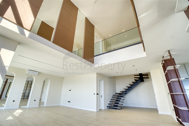 4 Bedroom Sea View Villa for Sale in Alanya Centre Turkey
