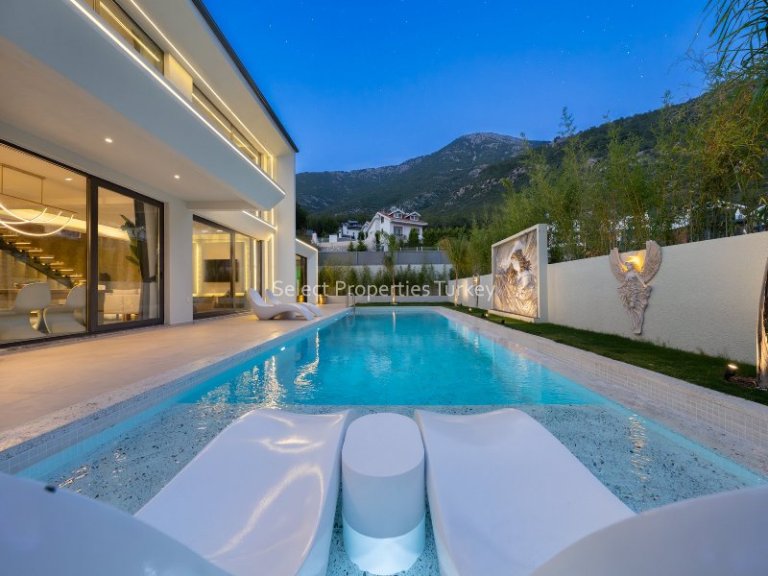 Exquisite Private Villa with 2 Bed Annexe in Ovacik Oludeniz for Sale