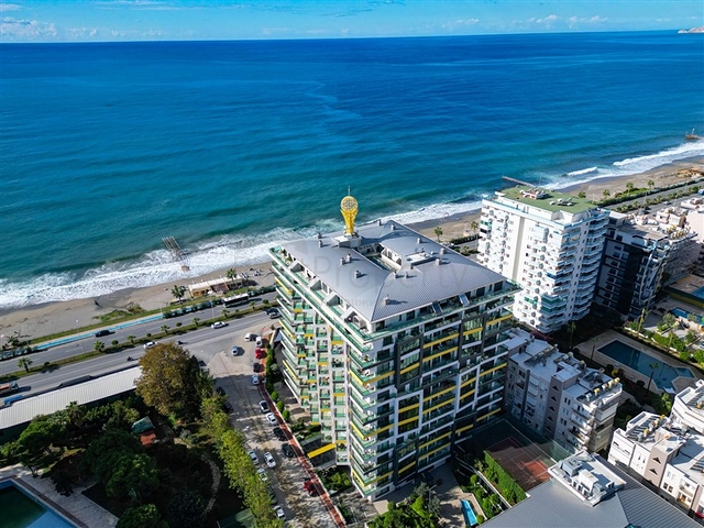 Spacious Sea Front Apartment for Sale in Alanya Turkey
