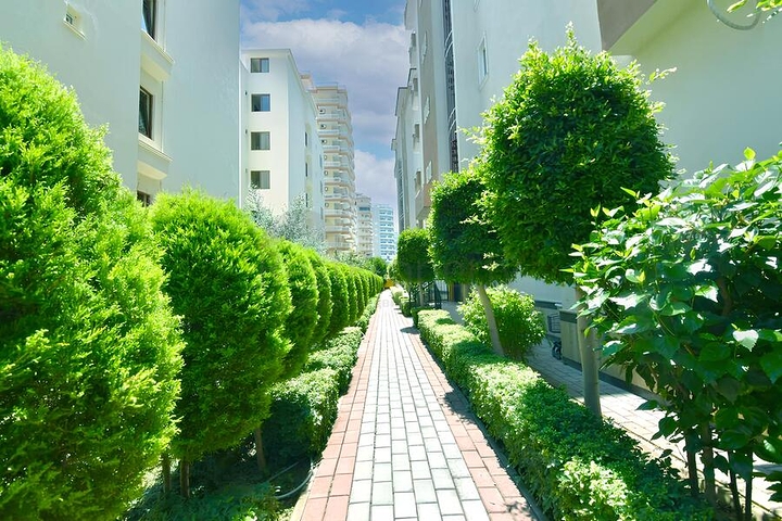 Bargain Flat Close to the Beach for Sale in Mahmutlar Alanya