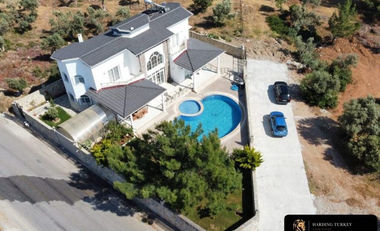 Charming Villa with Pool for Sale in Akbuk Didim Turkey