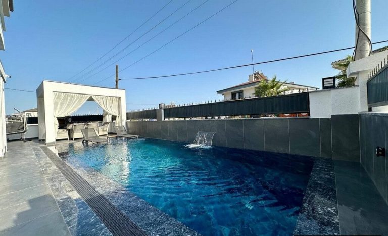 Furnished 4 Bedroom Villa for Sale in Altinkum Didim
