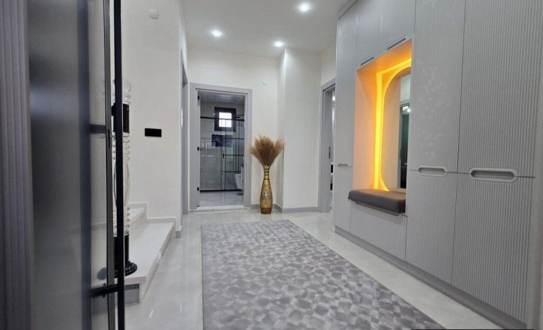 Furnished 4 Bedroom Villa for Sale in Altinkum Didim