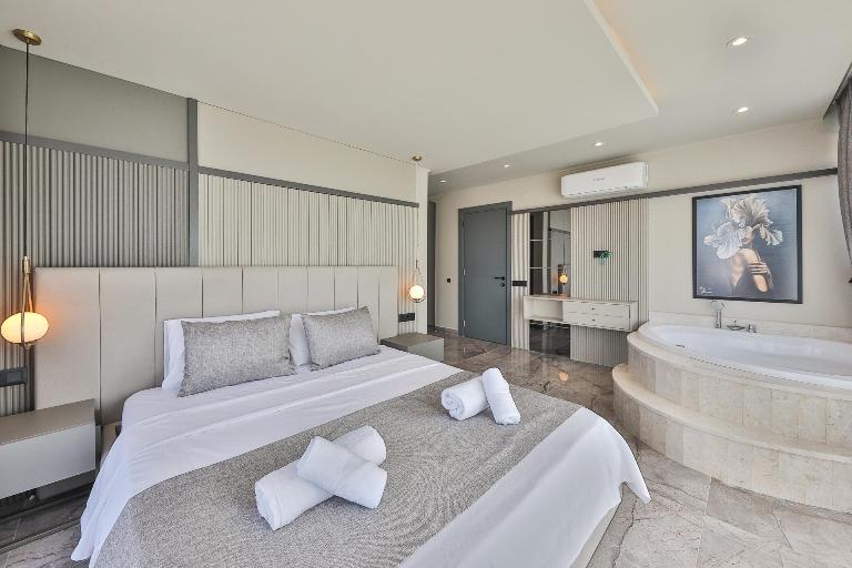 Amazing 2 Bedroom Spacious Villa in Kalkan Antalya