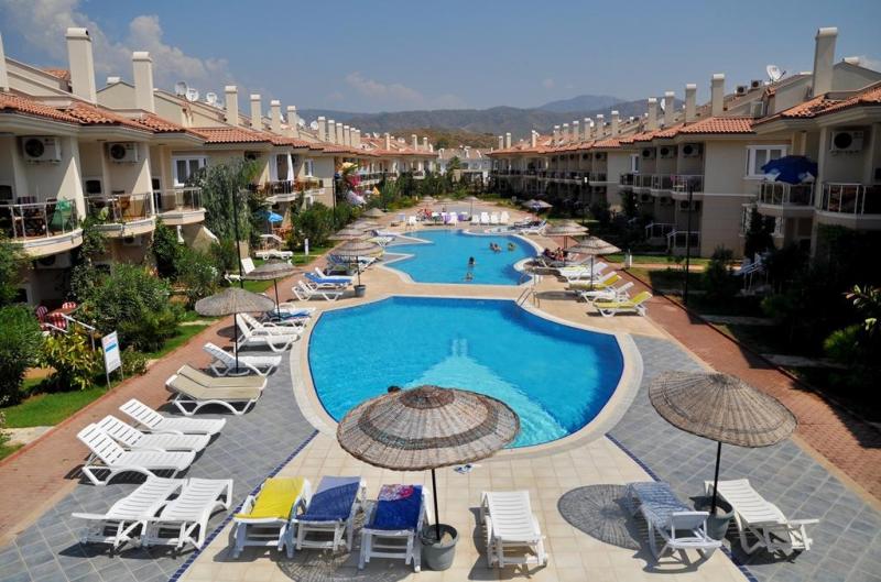 Apartment-for-Sale-on-Sunset-Beach-Club-l-Calis-Beach-Fethiye