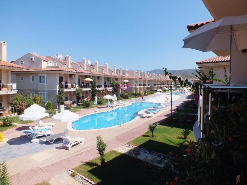 Apartment-for-Sale-on-Sunset-Beach-Club-l-Calis-Beach-Fethiye