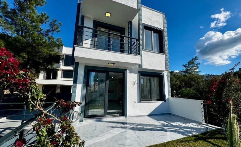 Bargain Detached Villa with Sea Views for Sale in Akbuk Didim