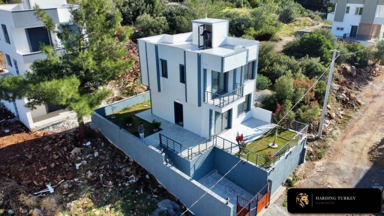 Bargain Detached Villa with Sea Views for Sale in Akbuk Didim