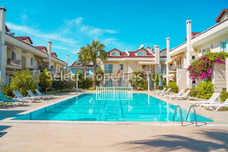 Ground Floor 2 Bedroom Apartment on Ocean Beach Club l Calis Beach