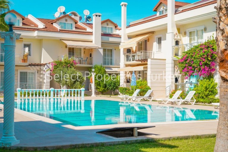 Ground Floor 2 Bedroom Apartment on Ocean Beach Club l Calis Beach